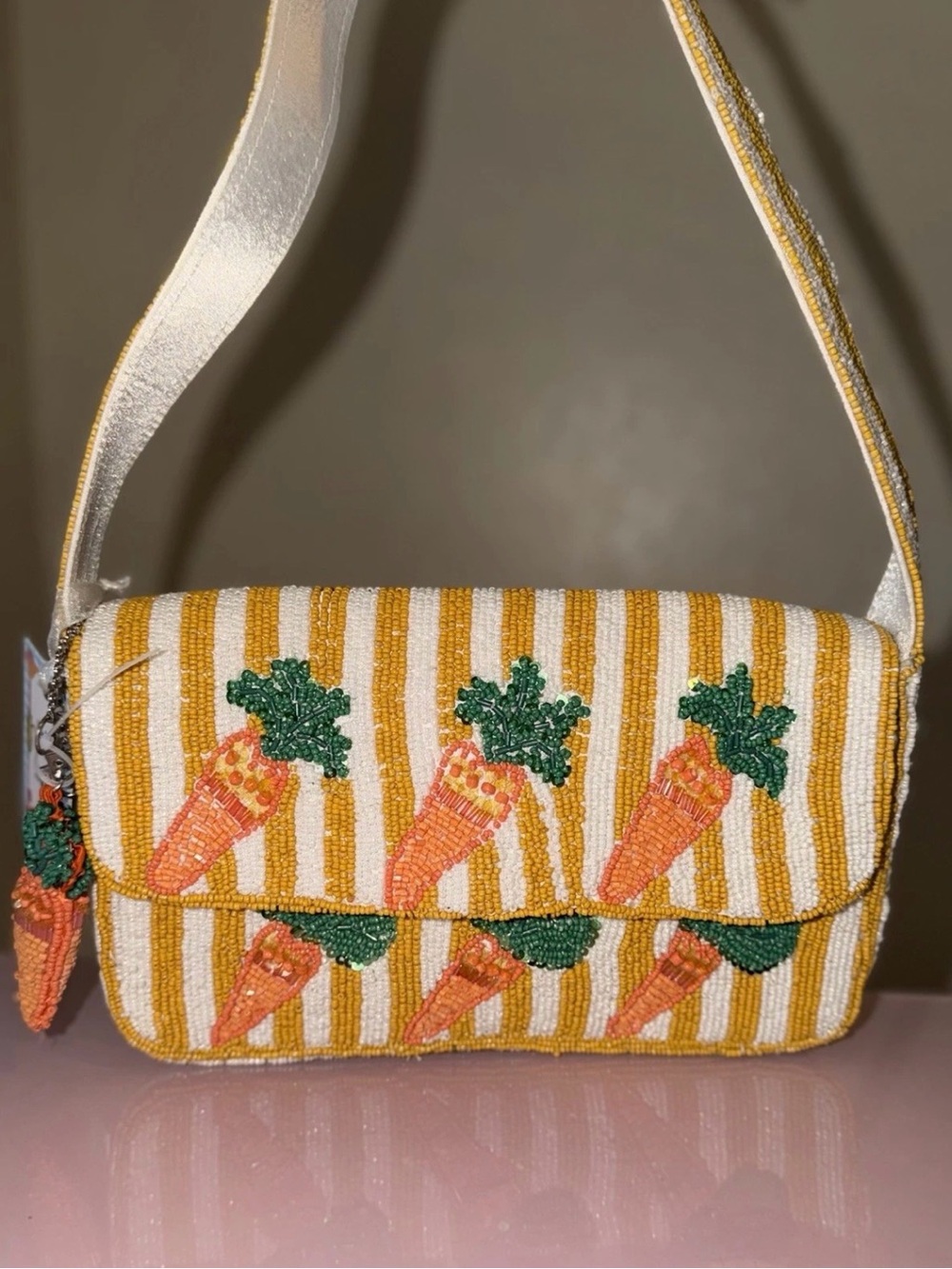 NWT Handmade Beaded Carrot Shoulder Bag w Coin Pouch Cottagecore